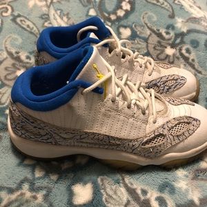 Jordan 11 Retro Low (GS)